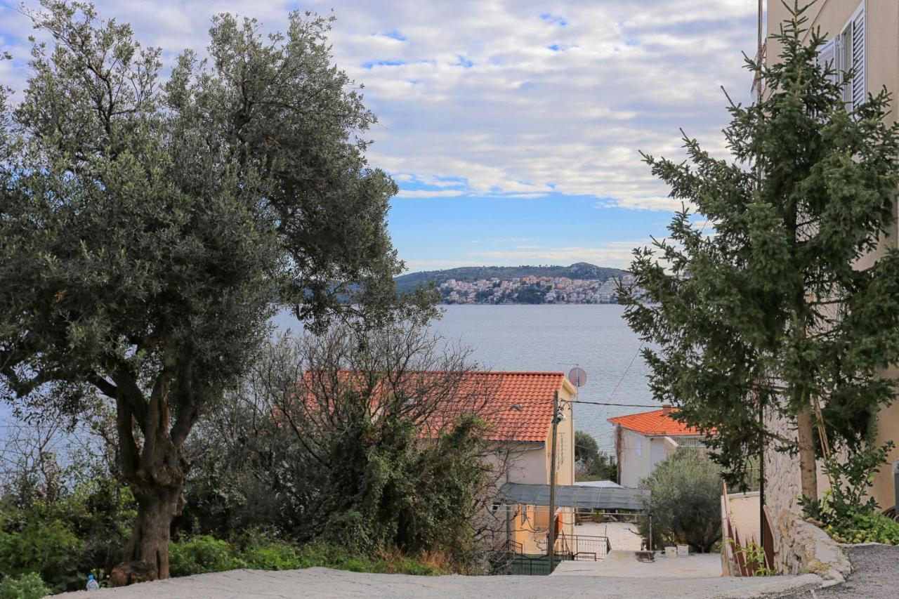 Apartments By The Sea Seget Donji, Trogir - 18648 Exterior photo